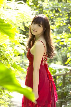 女机械人